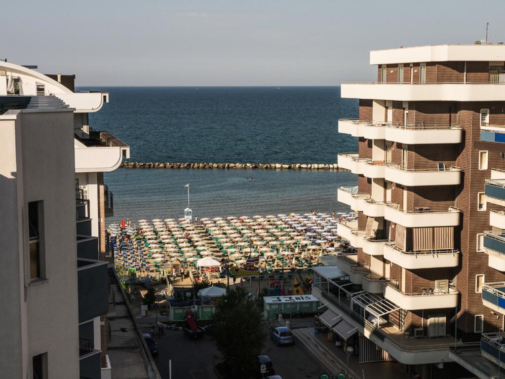 Hotel Fabius Белариа-Игеа Марина Стая снимка